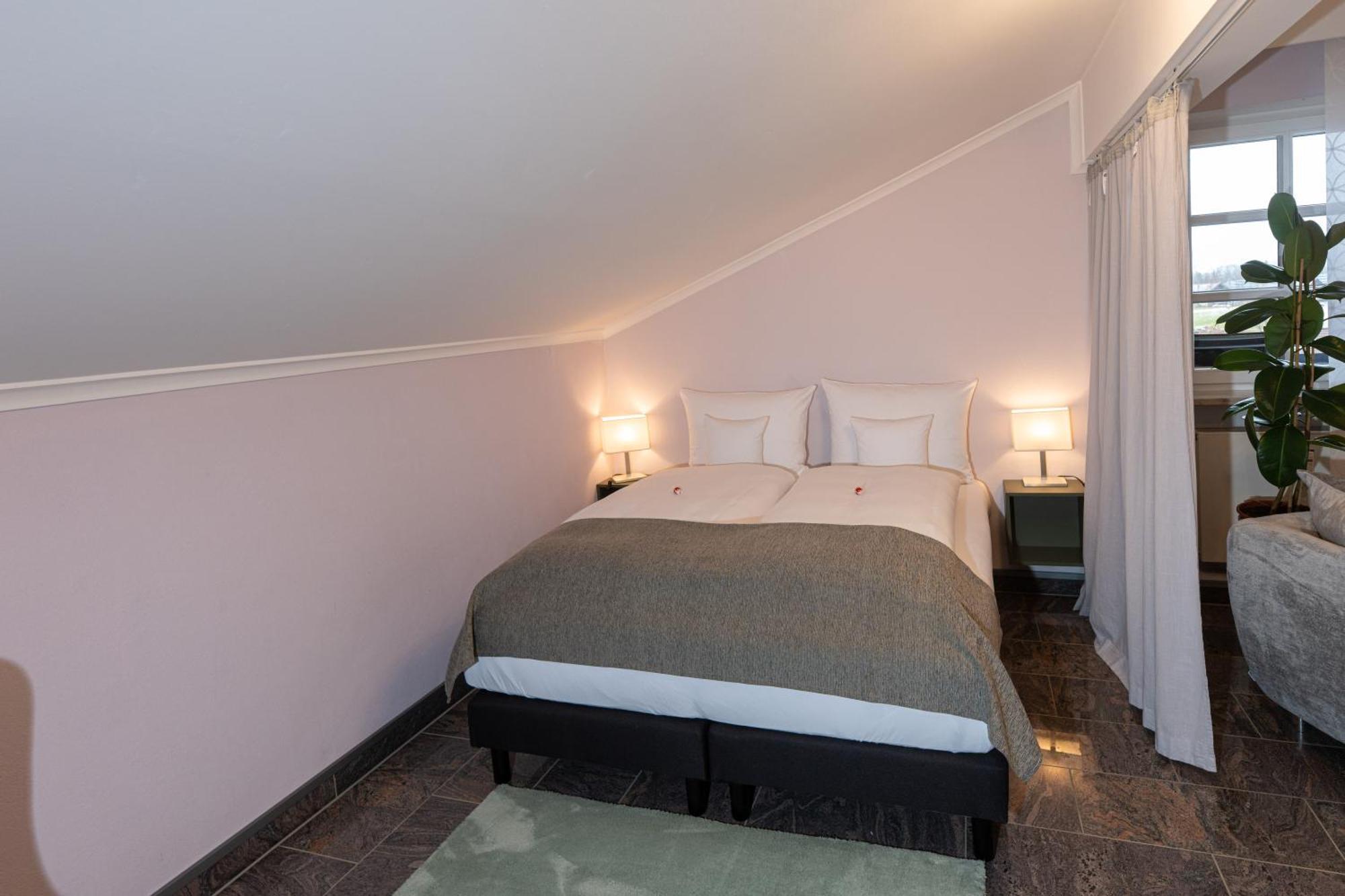 Ferienwohnung Chiemgauzeit - Chiemgaukarte 因泽尔 外观 照片